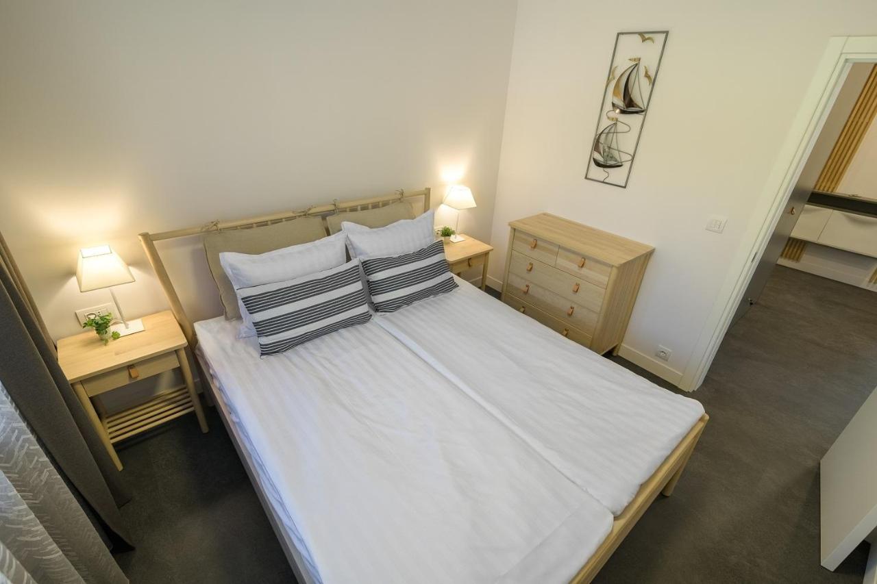 Freddo Apartment - Coral Residence Complex With Parking & Pool Varna Exteriör bild
