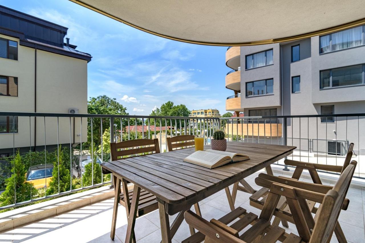 Freddo Apartment - Coral Residence Complex With Parking & Pool Varna Exteriör bild
